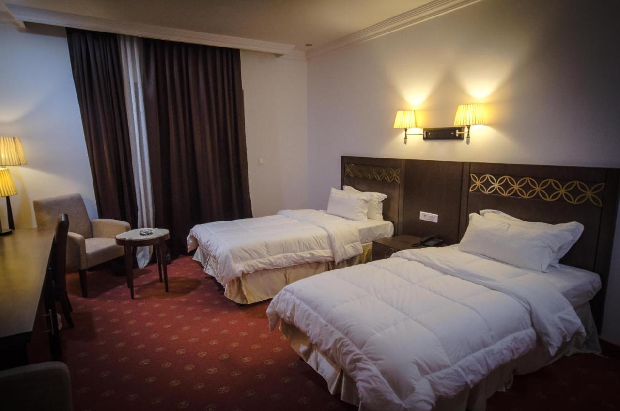 Hotel El Bey Constantine Exterior photo
